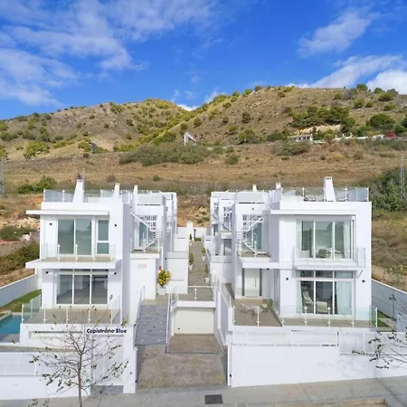 Capistrano Blue Cinco Villa Nerja