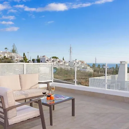 Capistrano Blue Cinco Nerja