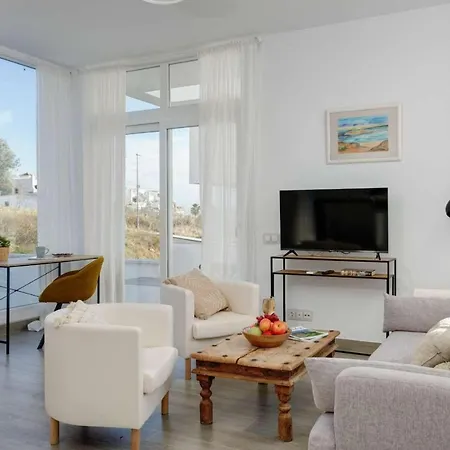 Villa Capistrano Blue Cinco *