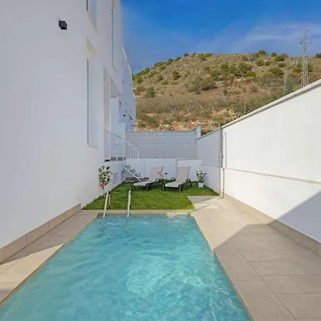 Capistrano Blue Cinco Nerja