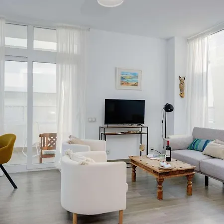 Capistrano Blue Cinco * Nerja
